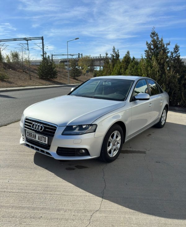 Audi A4  2011 2.0 tdi 143 hp - VANDUT