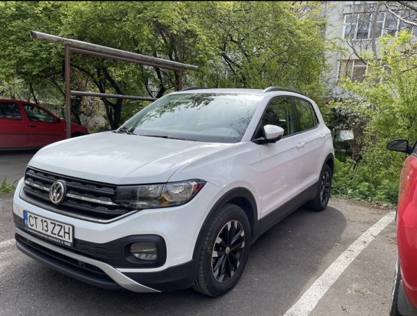 VOLKSWAGEN T-CROSS 2020 5.500 KM -VANDUT